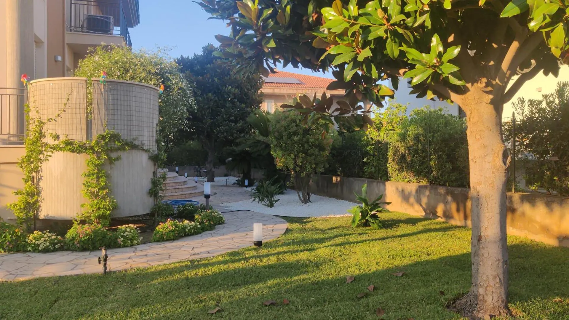 בית אירוח Rooms In אבולה איטליה